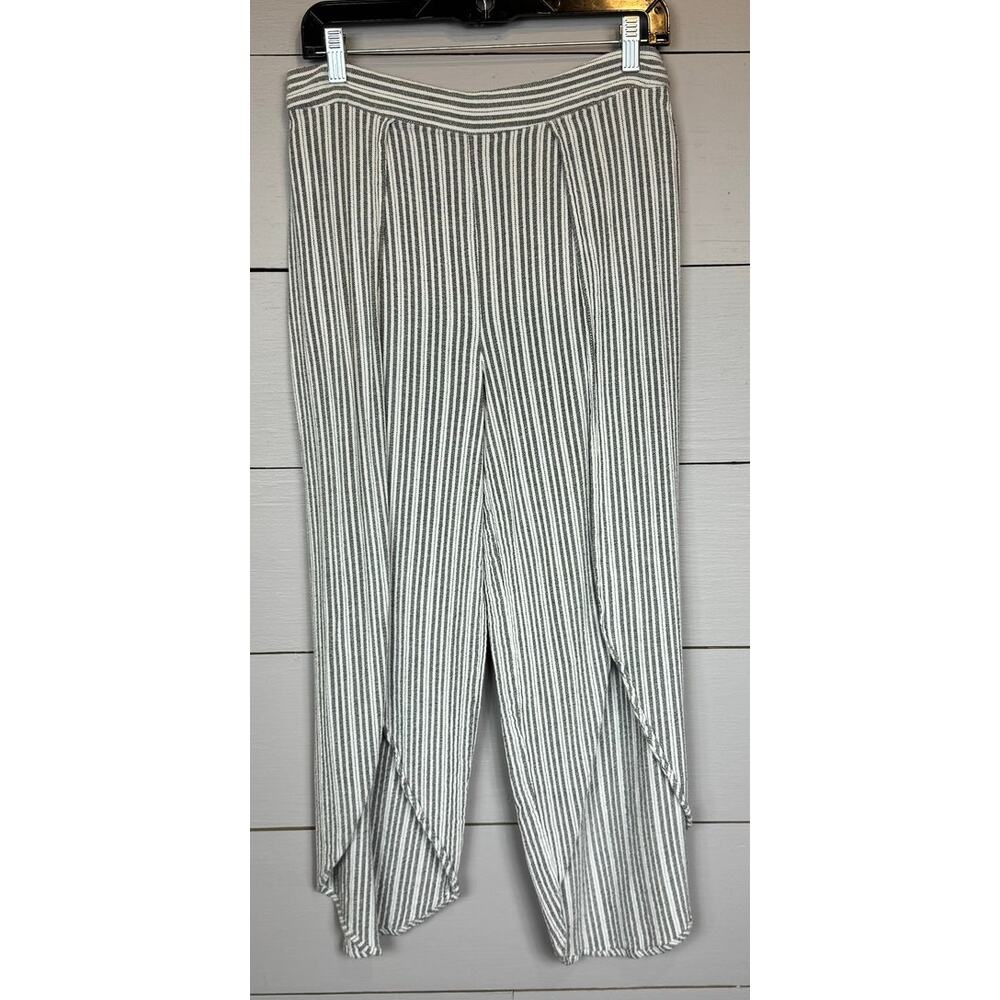 Lost & Wander Capri Pants Women's Size Large